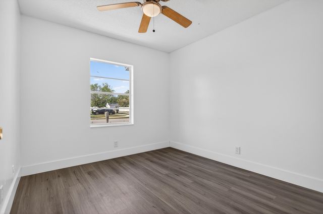 405 SW 78TH Terrace, North Lauderdale, FL 33068