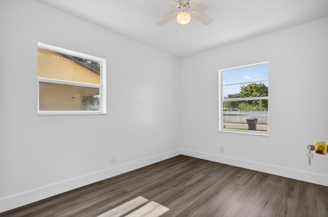 405 SW 78TH Terrace, North Lauderdale, FL 33068