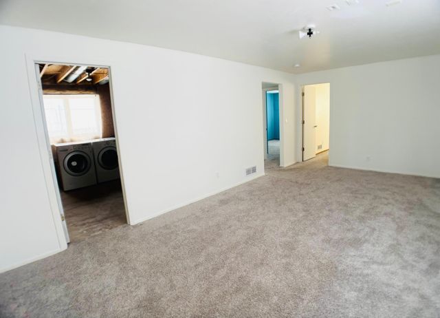 2648 3rd Avenue E, North Saint Paul, MN 55109