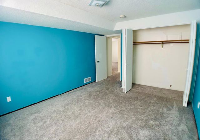 2648 3rd Avenue E, North Saint Paul, MN 55109