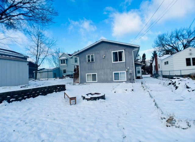 2648 3rd Avenue E, North Saint Paul, MN 55109