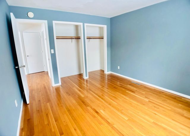 2648 3rd Avenue E, North Saint Paul, MN 55109