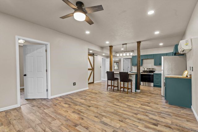 630 West North Street, Mountain Grove, MO 65711