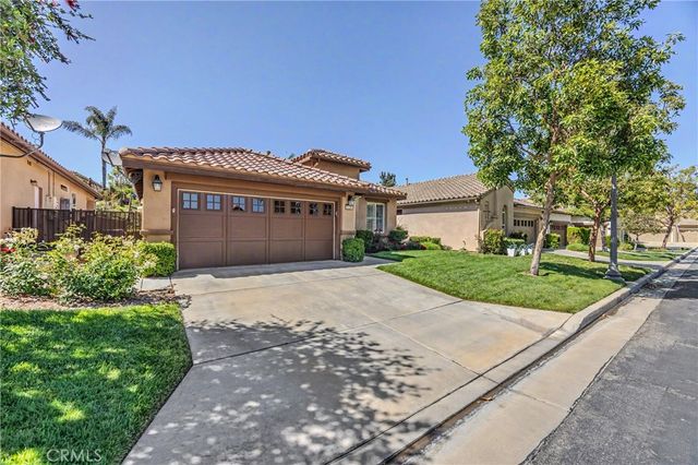 9128 Deergrass Street, Corona, CA 92883