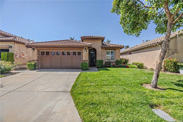 9128 Deergrass Street, Corona, CA 92883