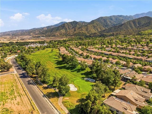 9128 Deergrass Street, Corona, CA 92883