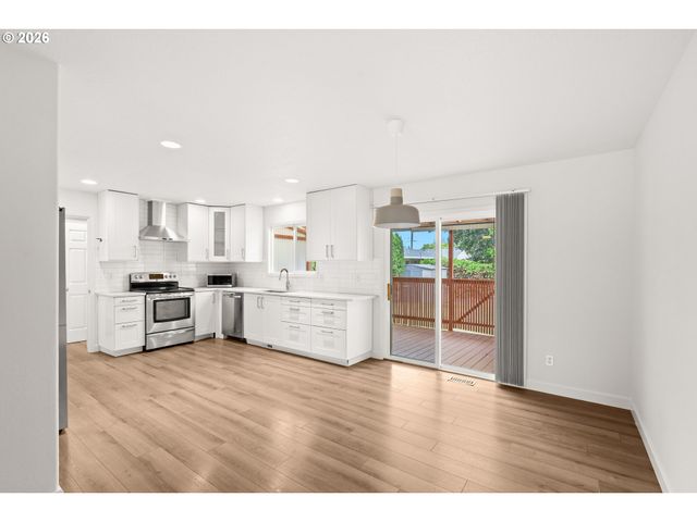 8312 Se 65TH Ave, Portland, OR 97206