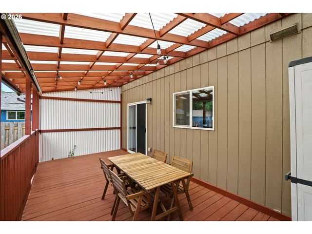 8312 Se 65TH Ave, Portland, OR 97206