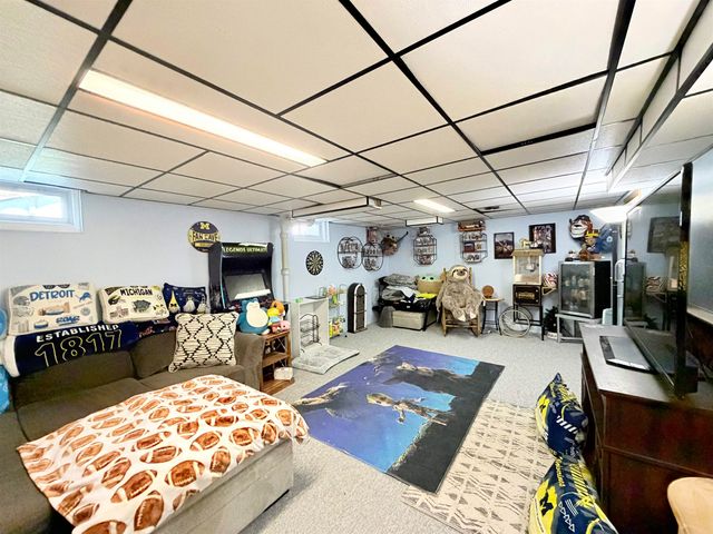 302 W Smith Street, Bay City, MI 48706