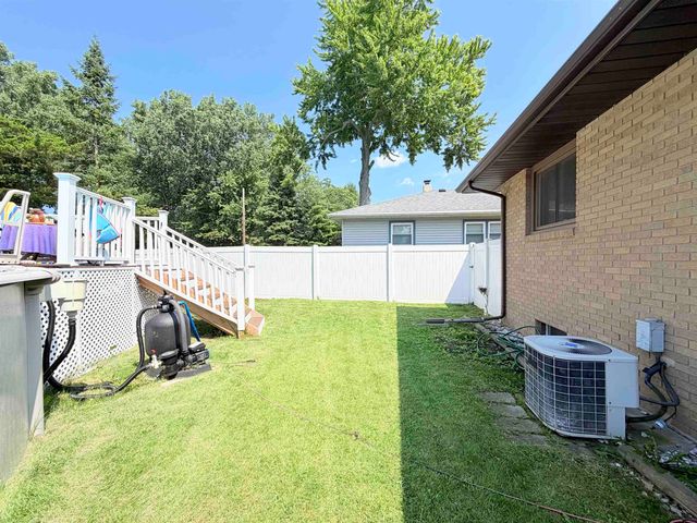 302 W Smith Street, Bay City, MI 48706