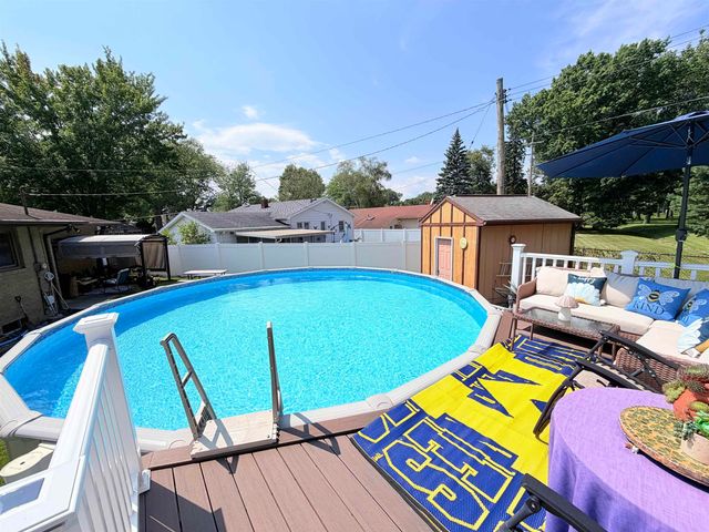 302 W Smith Street, Bay City, MI 48706