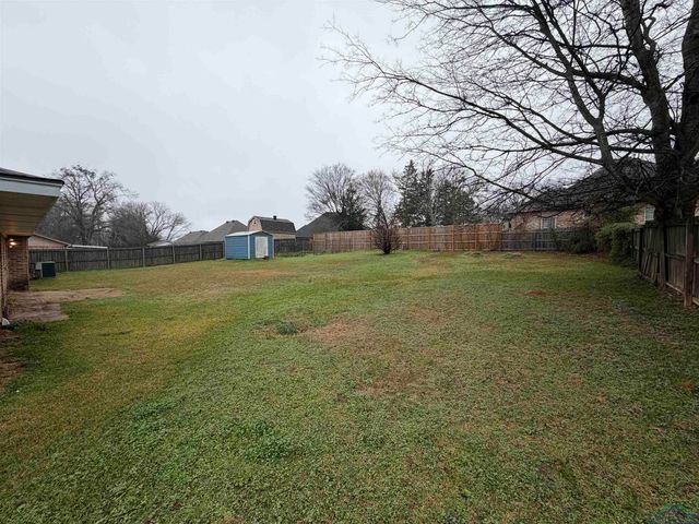 3 Victor Drive, Longview, TX 75601