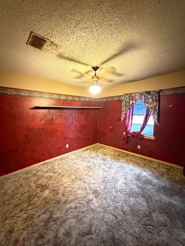 3 Victor Drive, Longview, TX 75601