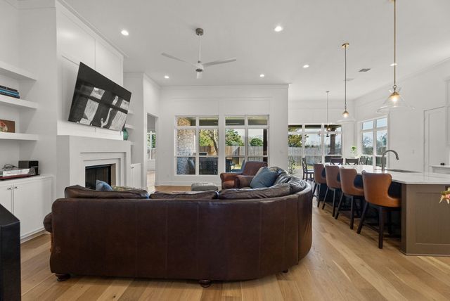 4428 Keechi Creek Rd, Tyler, TX 75703