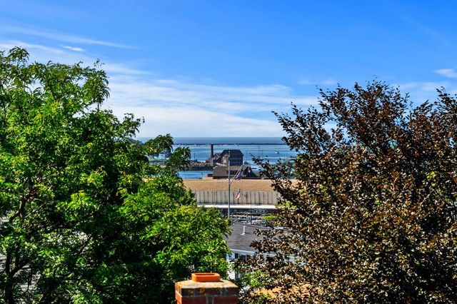 137 Prospect St., Gloucester, MA 01930