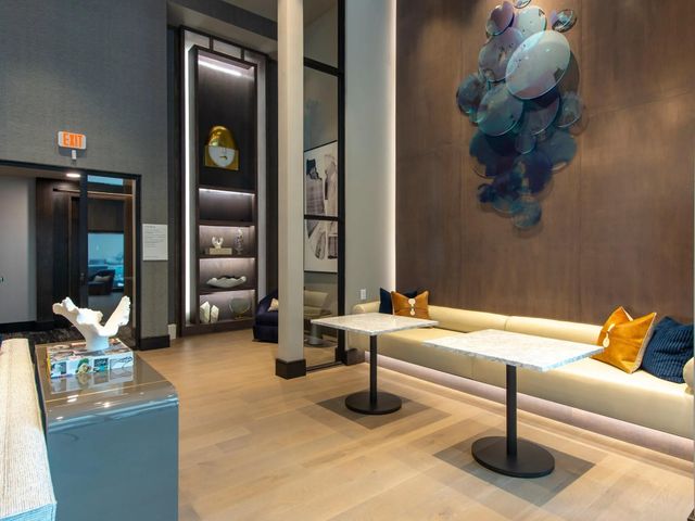 510 W 20th Street 1208, Houston, TX 77008