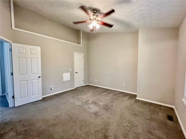 1502 Queen Anne Court, Atlanta, GA 30350