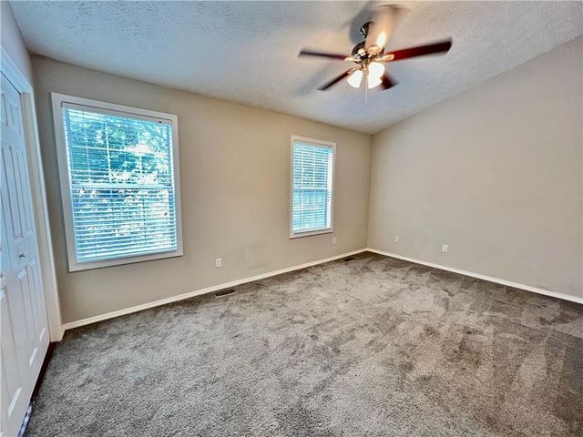 1502 Queen Anne Court, Atlanta, GA 30350