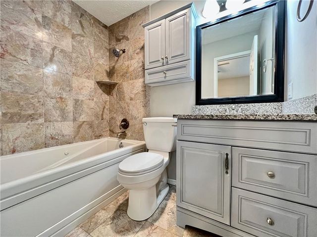 1502 Queen Anne Court, Atlanta, GA 30350