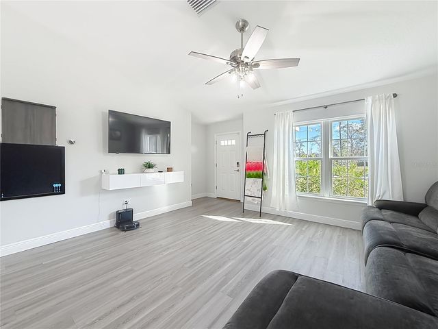 1350 W MANCHESTER DRIVE, Dunnellon, FL 34434