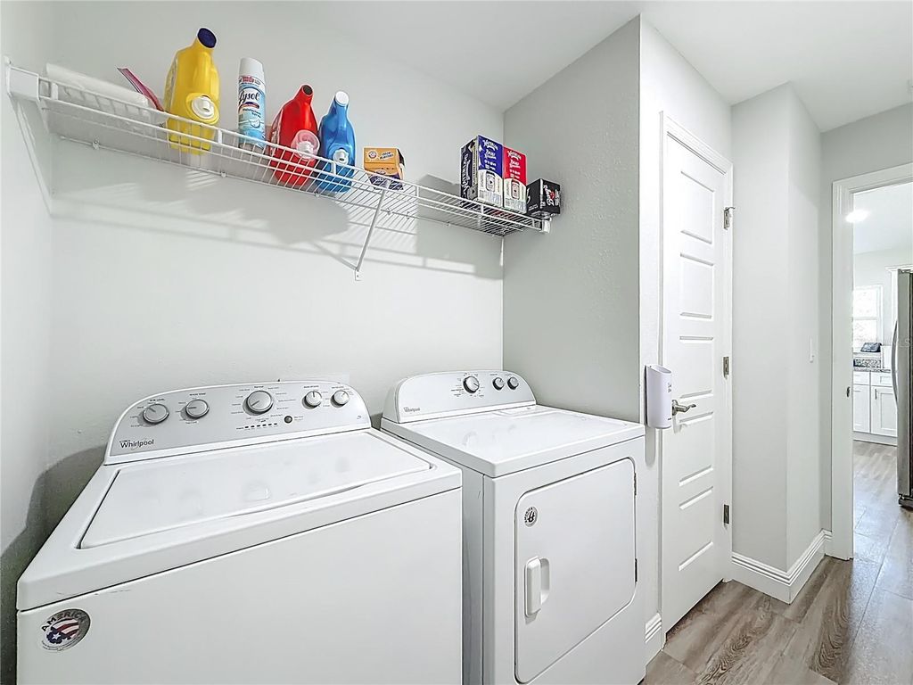 Image 38 of property listing at 1350 W MANCHESTER DRIVE, Dunnellon, FL 34434