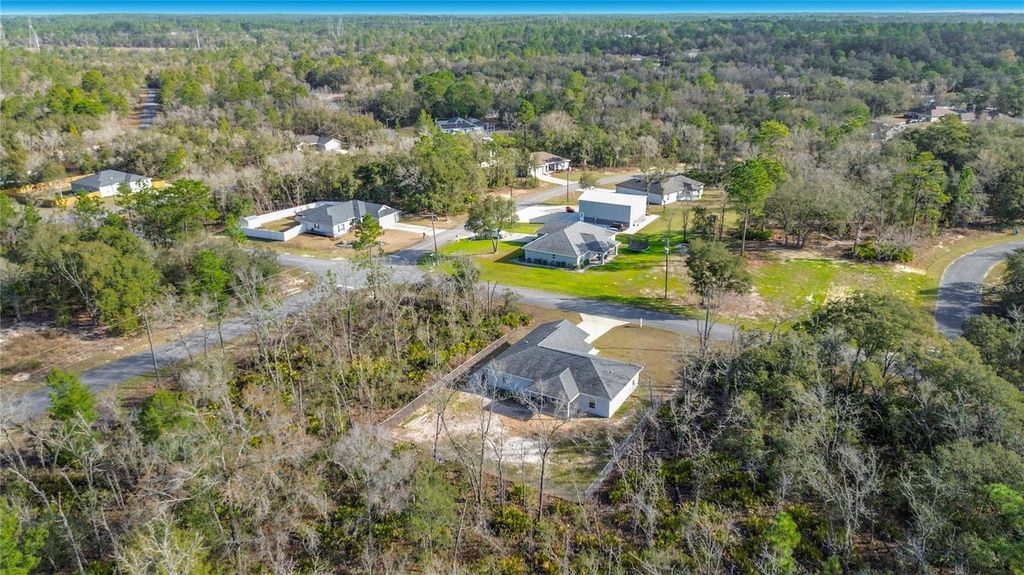 Image 51 of property listing at 1350 W MANCHESTER DRIVE, Dunnellon, FL 34434