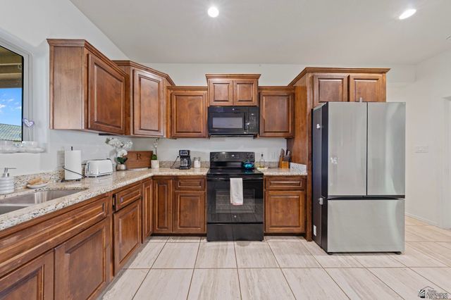 5904 E 45 Pl, Yuma, AZ 85365
