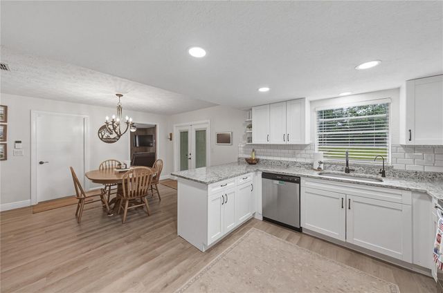 37320 MOORE DRIVE, Dade City, FL 33525