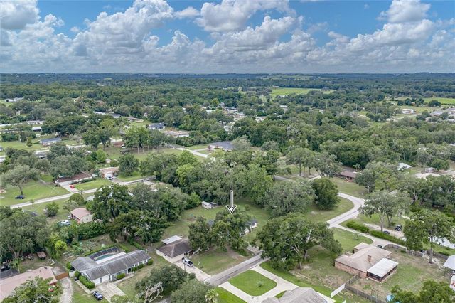37320 MOORE DRIVE, Dade City, FL 33525