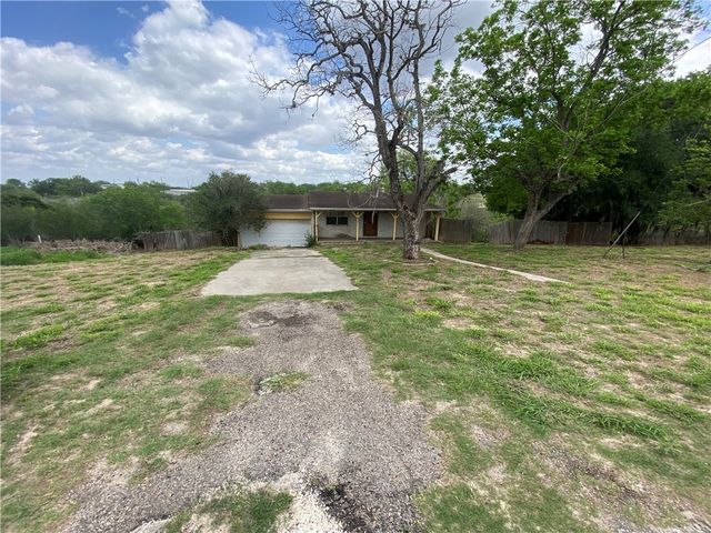 544 S Vista Dr, Sandia, TX 78383