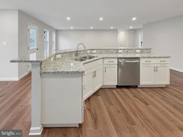 5877 BUCHANAN DR, Mercersburg, PA 17236