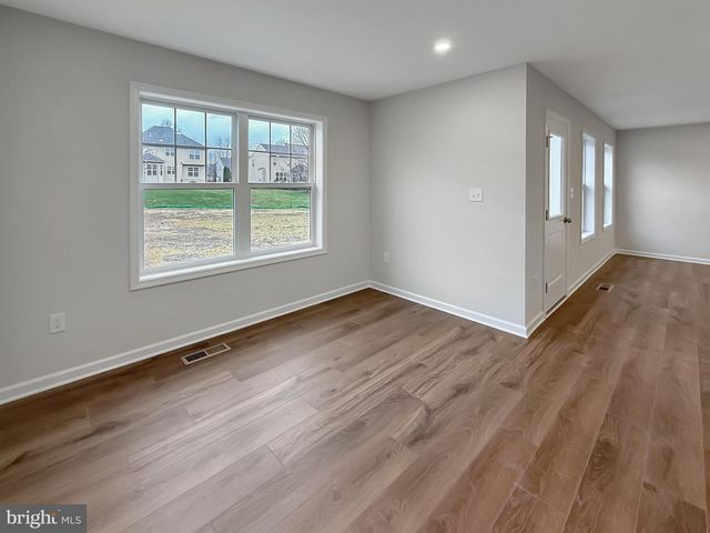 5877 BUCHANAN DR, Mercersburg, PA 17236