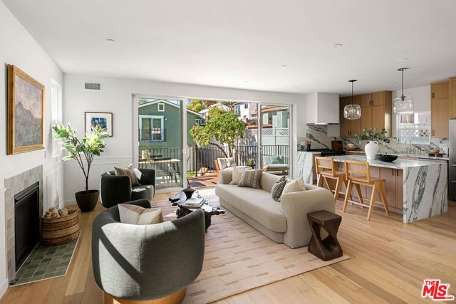 1622 Donaldson Street, Los Angeles, CA 90026