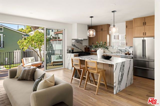 1622 Donaldson Street, Los Angeles, CA 90026