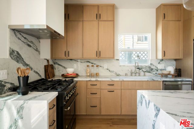 1622 Donaldson Street, Los Angeles, CA 90026