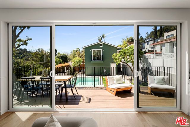 1622 Donaldson Street, Los Angeles, CA 90026