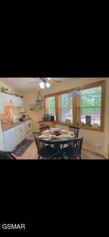 2765 Grassy Branch Loop, Sevierville, TN 37876