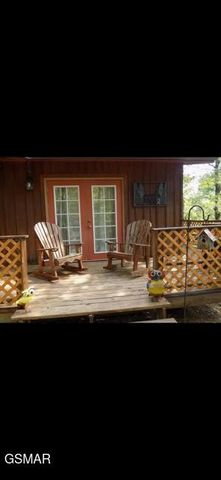 2765 Grassy Branch Loop, Sevierville, TN 37876