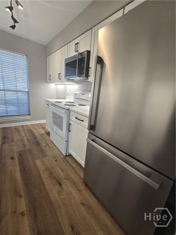 232 Stephenson Avenue 3c, Savannah, GA 31405