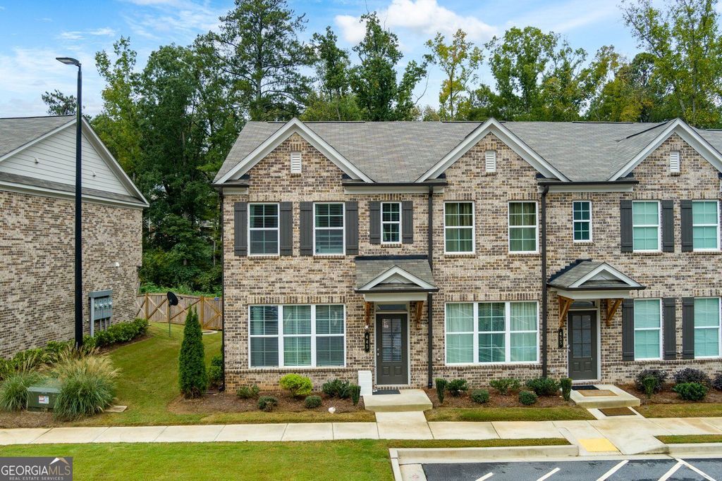 445 Collins Industrial Way, Lawrenceville, GA 30043 — exterior