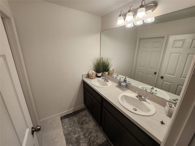 4903 CONIFER CONE DR, Kissimmee, FL 34746