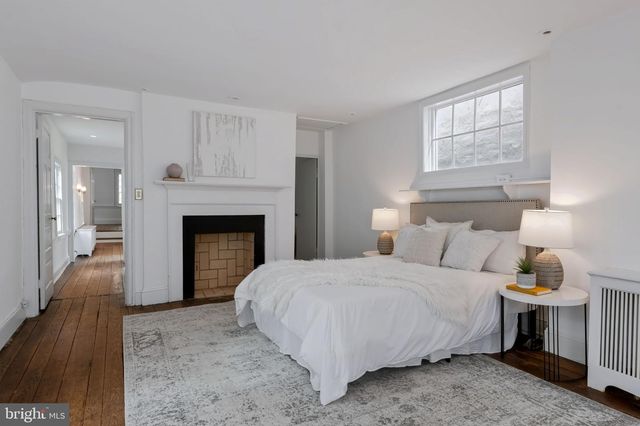 1528 33RD ST NW, Washington, DC 20007