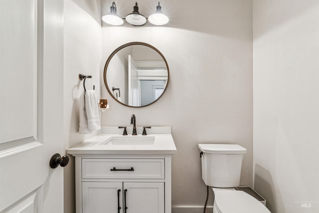 2917 E Shadowband St, Eagle, ID 83616