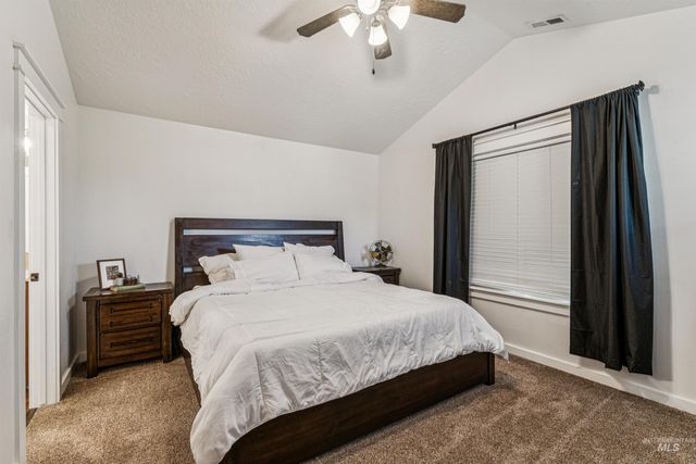 2917 E Shadowband St, Eagle, ID 83616