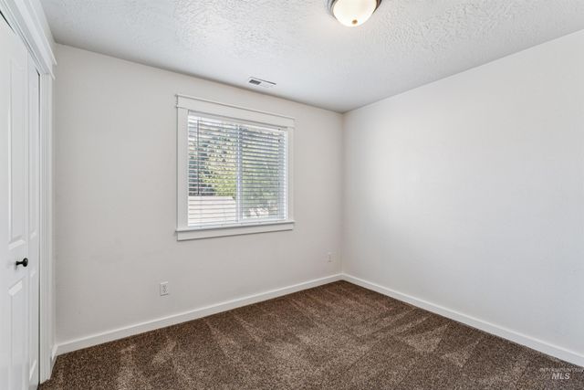 2917 E Shadowband St, Eagle, ID 83616