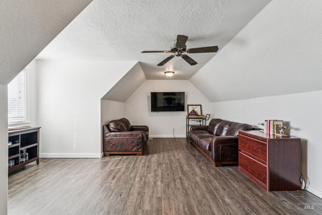 2917 E Shadowband St, Eagle, ID 83616