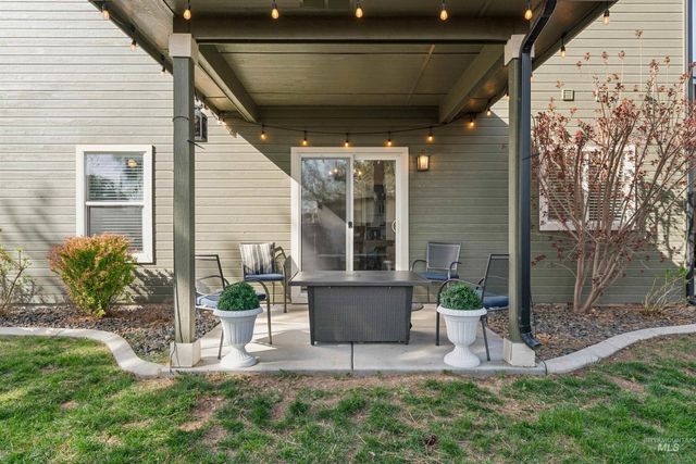 2917 E Shadowband St, Eagle, ID 83616