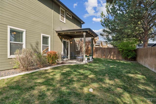 2917 E Shadowband St, Eagle, ID 83616