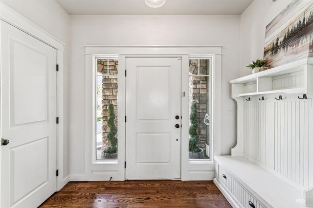 2917 E Shadowband St, Eagle, ID 83616