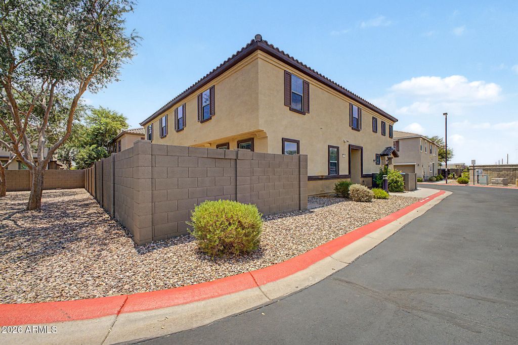 1250 S Rialto -- 7, Mesa, AZ 85209 — photo 2